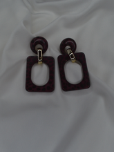 Load image into Gallery viewer, Leopard Square Earrings
