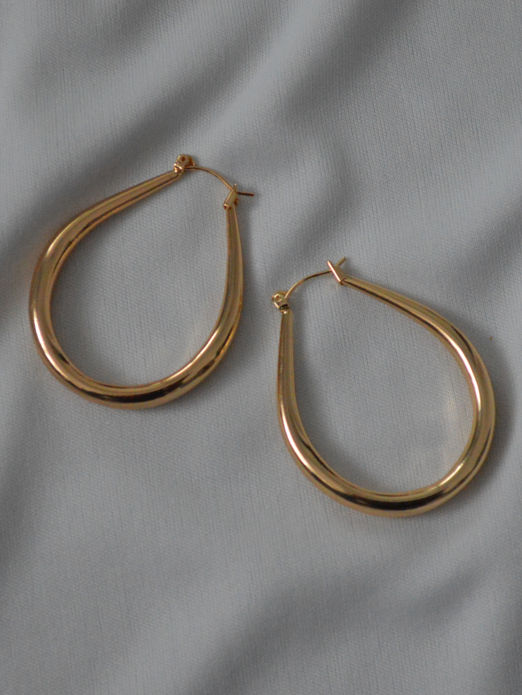 Stainless Steel Pear Hoops