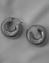 Load image into Gallery viewer, Gold Plated Chunky Shell Hoops
