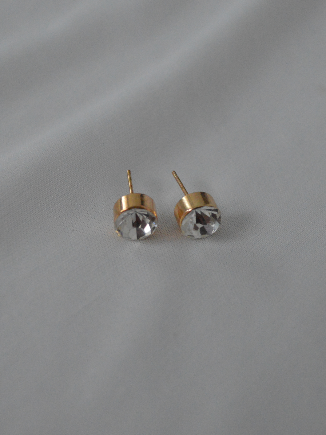 Gold Plated Circle Diamond Studs